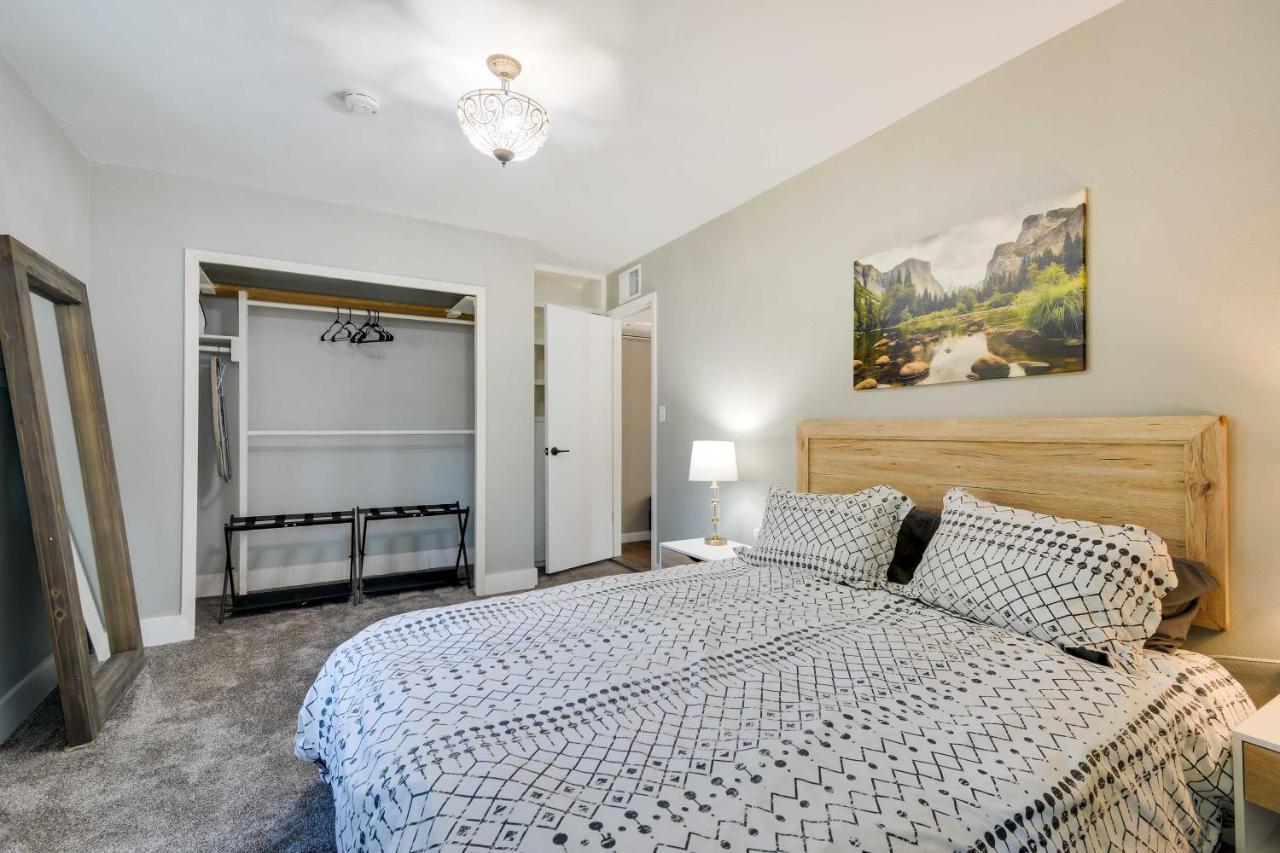 Вилла Waterfront Mariposa Hideaway Hot Tub And Mtn Views! Экстерьер фото